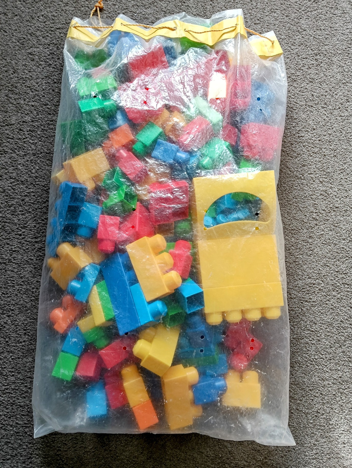 Large building blocks